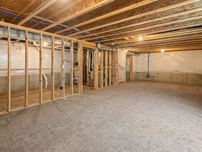 7193 Primrose Ln — Photo 33