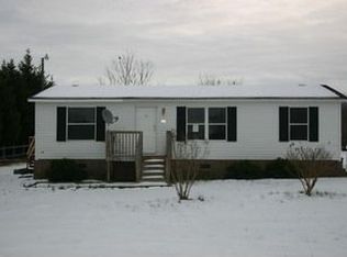 140 Sandy Ln, Smithfield, NC 27577