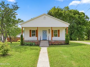 2628 Woodrow Dr, Knoxville, TN 37918