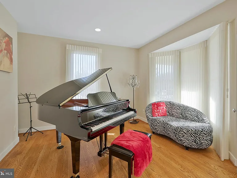 5922 Chesterbrook Rd — Photo 13