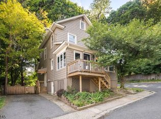51 Ridgehurst Rd, West Orange, NJ 07052