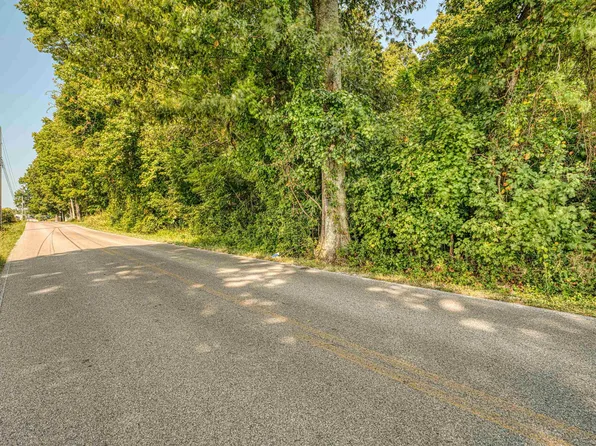 Willow Pond Rd, Newburgh, IN 47630