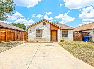 11811 Fawn Dr, Laredo, TX 78045