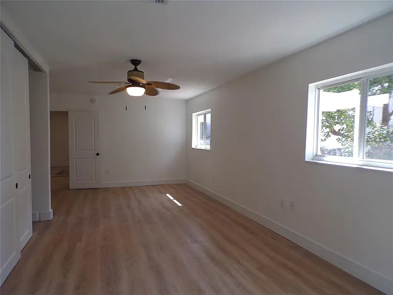 179 Maria Ct — Photo 17