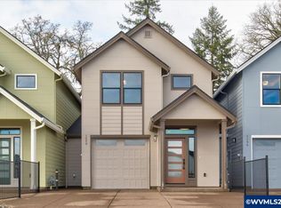 1200 S 11th St, Independence, OR