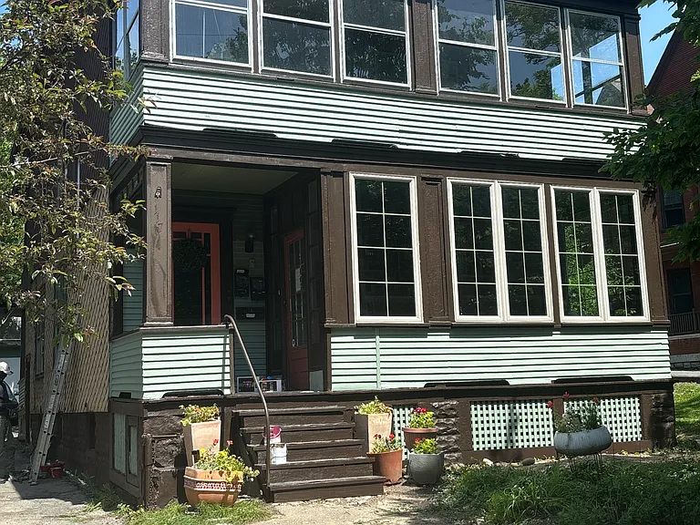 117 Green St #2 — Photo 1