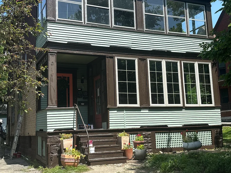 117 Green St #2