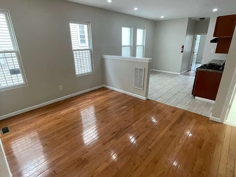 144 Alexander St #1 — Photo 1