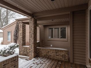 5425 Parkgrove Rd, Ann Arbor, MI 48103