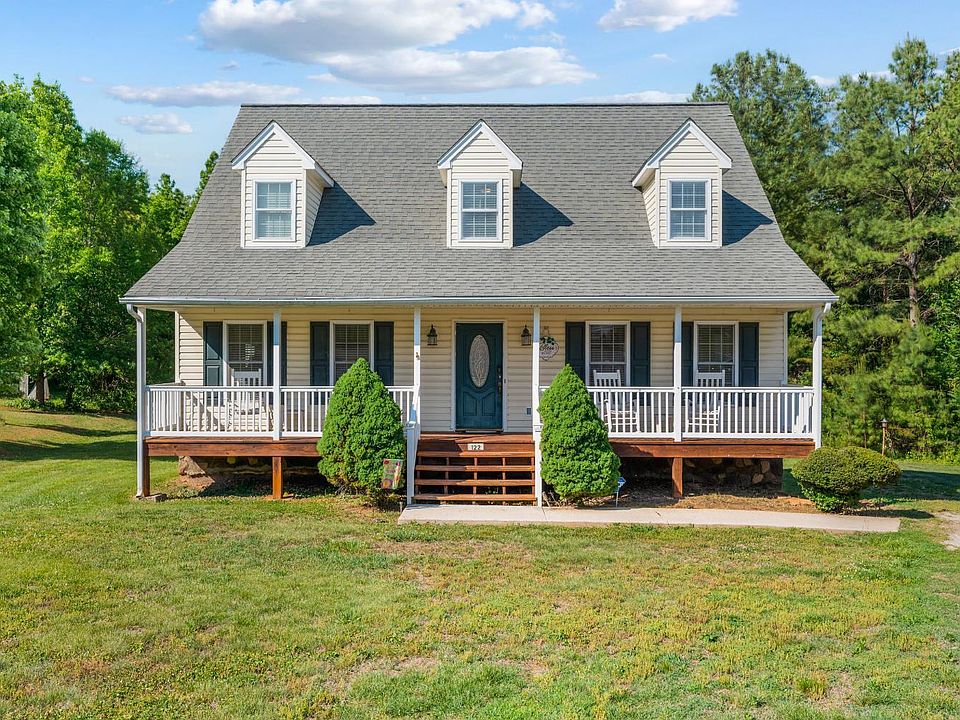 1st image of 122 Majestic Cir