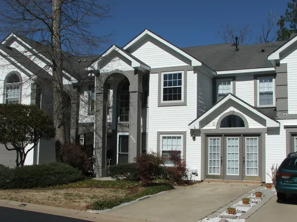 906 Backspin Ct, Newport News, VA 23602