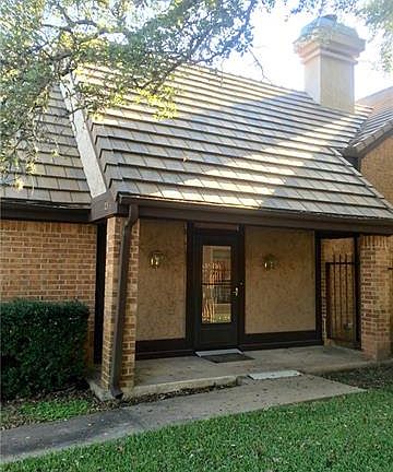 4th image of 11310 Spicewood Club Dr APT 23