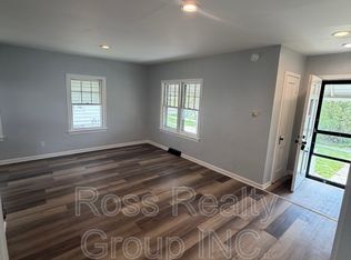 2053 Nevada St, Toledo, OH 43605