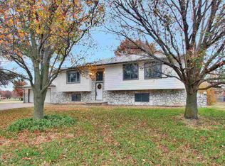 12225 E Dove Hill Ct, Derby, KS 67037