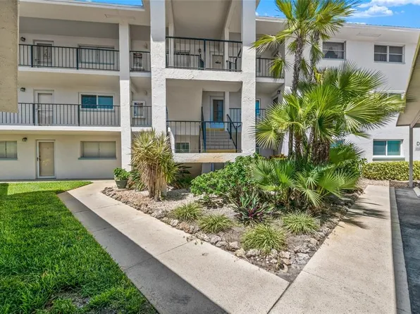 708 Tamiami Trl S APT 319, Venice, FL 34285