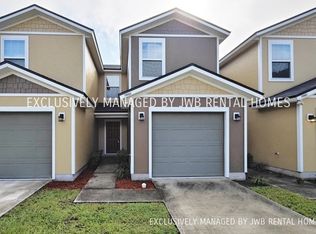 10965 Hidden Haven Ct, Jacksonville, FL 32218