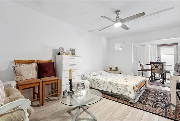 Studio, 407 sqft, $1,200 — Photo 3