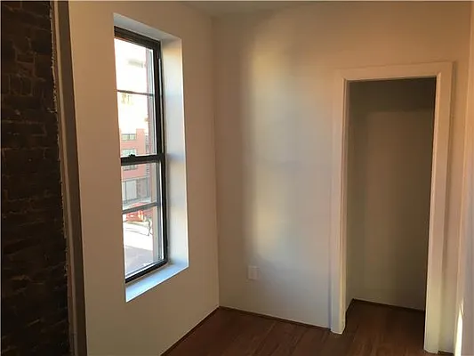 Rented by Avenue Sotheby's International Realty | media 28