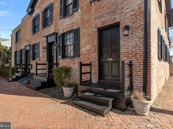 31 College Ave, Annapolis, MD 21401