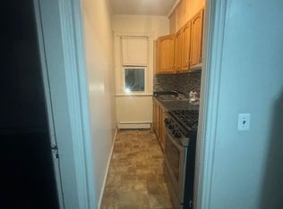 192 Silver Spring St FLOOR 2, Providence, RI 02904