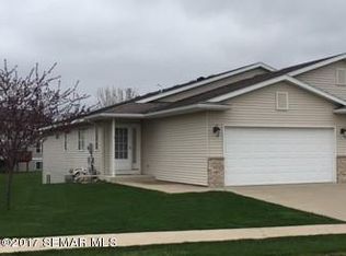 3026 Kenosha Dr NW, Rochester, MN 55901