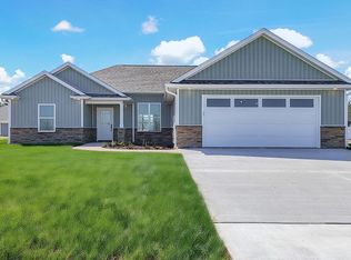 412 W Jaxon St, Sturgeon, MO 65284