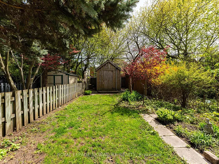 641 Balliol St — Photo 25