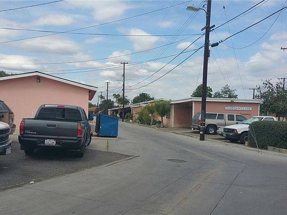 3rd image of 1222 N Placentia Ave APT 3