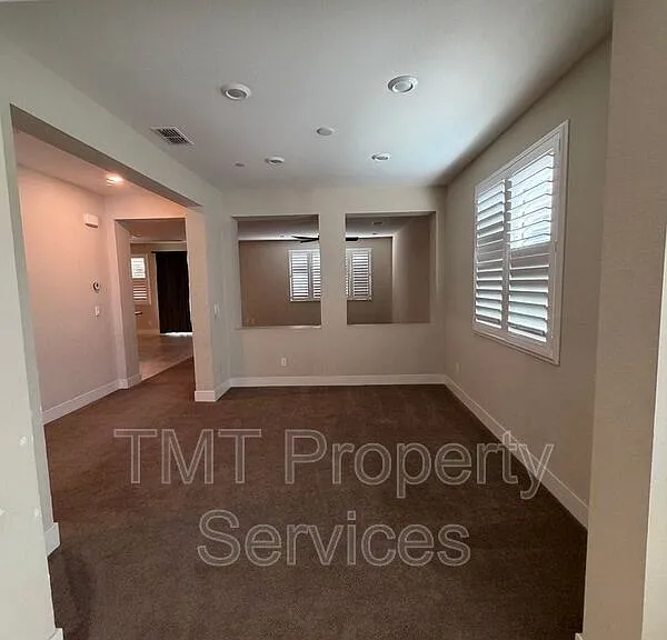 9554 Sauterne Way — Photo 7
