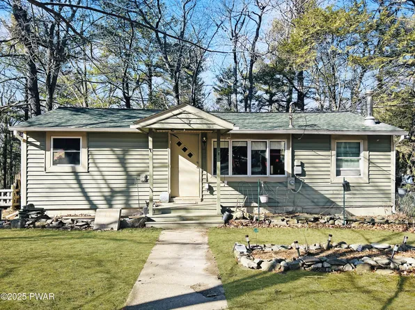 113 Branchwood Trl, Dingmans Ferry, PA 18328