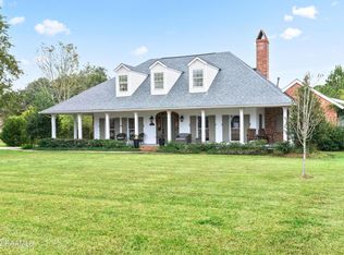 404 Crossbow Dr, New Iberia, LA 70563
