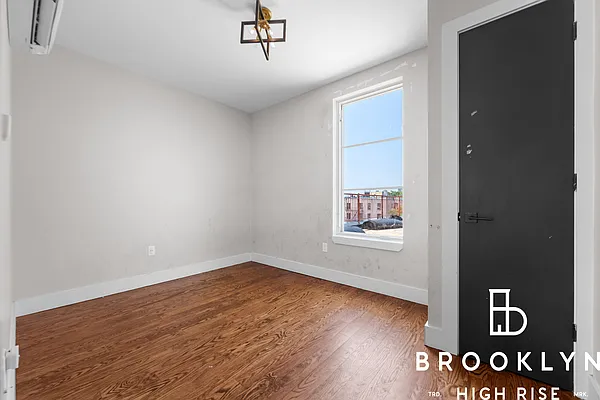 Rented by Brooklyn High Rise LLC | media 8
