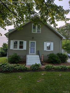 4019 N Belsay Rd, Flint, MI, 48506