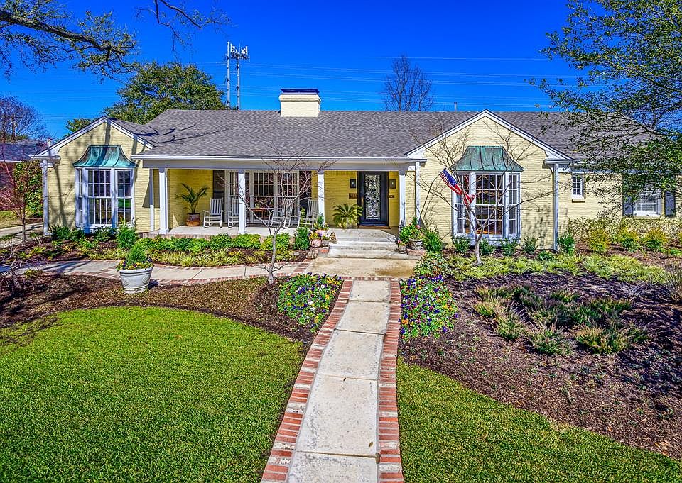 1st image of 7023 Lavendale Ave