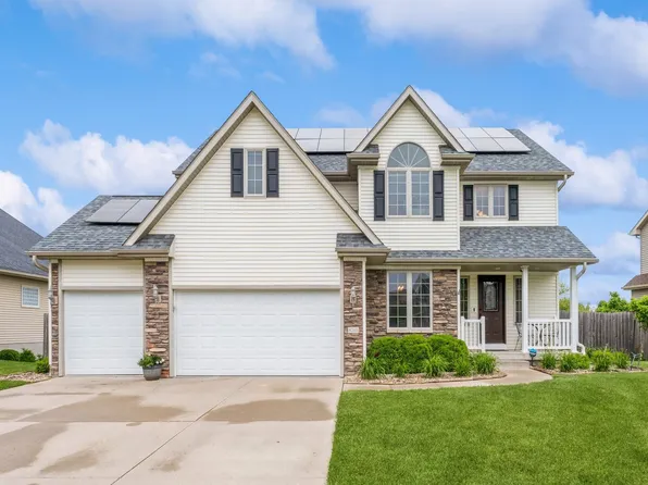 8305 Century Dr, West Des Moines, IA 50266