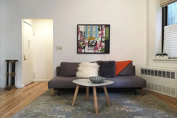 Rented by Corcoran | media 18