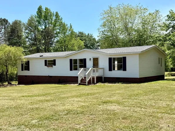 10015 Brookneal Hwy, Gladys, VA 24554