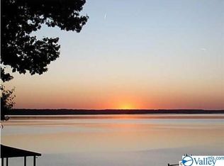 13434 Hatchie Ln, Athens, AL 35611