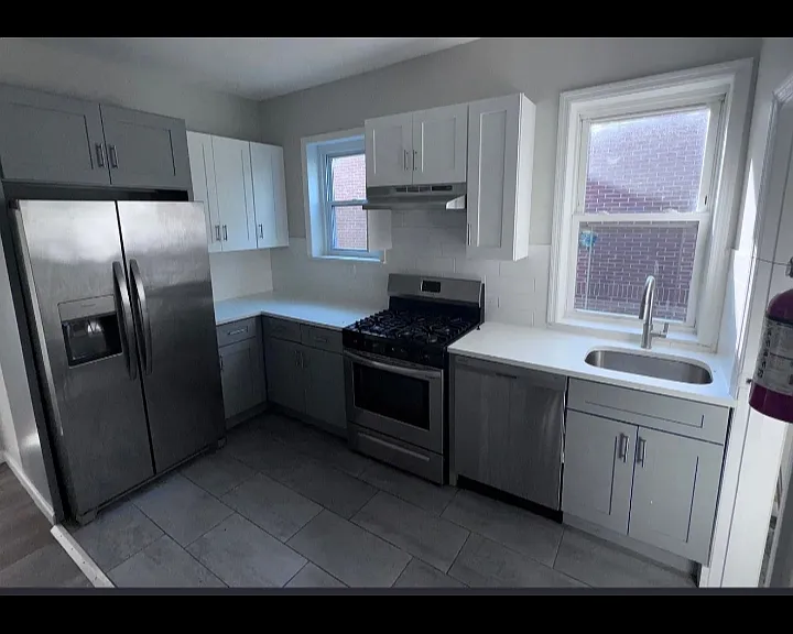 17 Earl St #2L — Photo 1