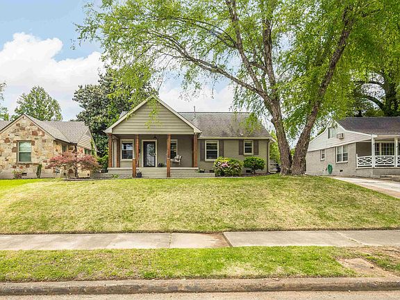 4th image of 3791 Shirlwood Ave