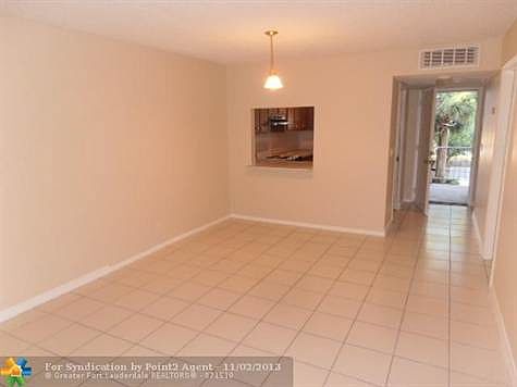 4th image of 9481 Evergreen Pl APT 205