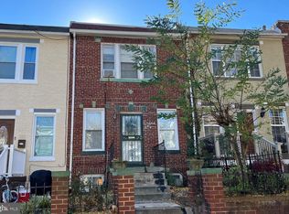 225 Cromwell Ter NE, Washington, DC 20002