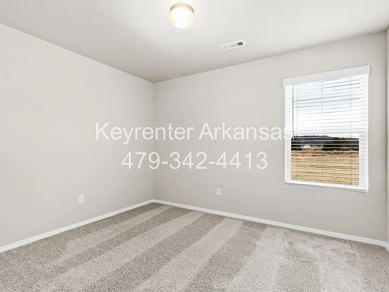 1035 Jennifer Ann Ln — Photo 23