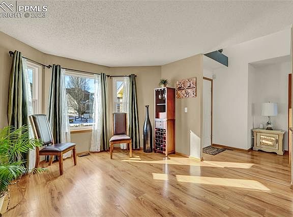 4th image of 4168 Cherryvale Dr
