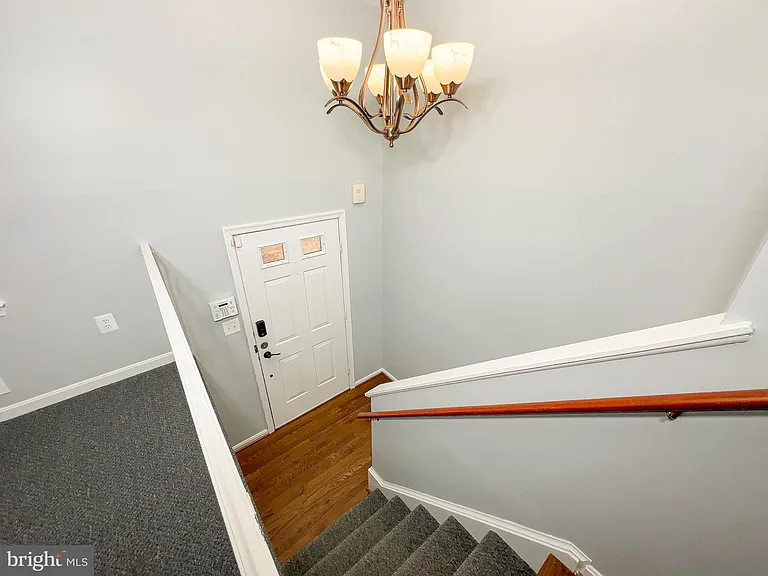 9206 Lorelei Ct — Photo 14