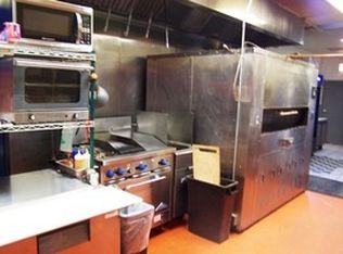 6694 N Northwest Hwy, Chicago, IL 60631