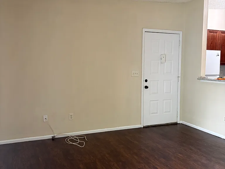 2470 Oak Park Way #2470 — Photo 2