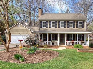 8020 Crockett Ln, Charlotte, NC 28270