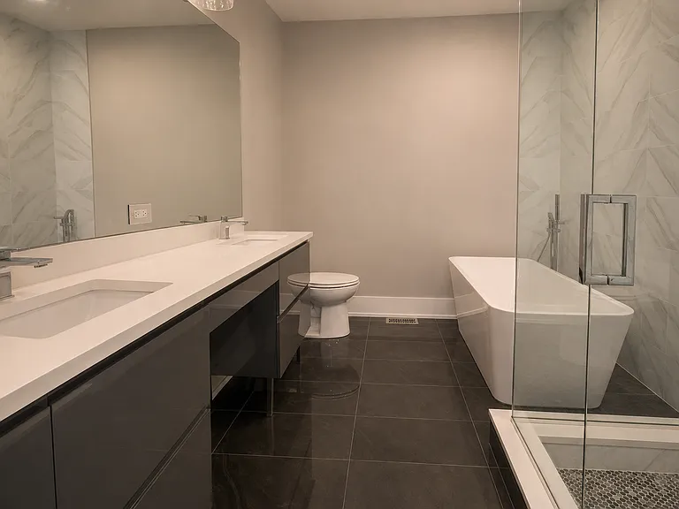 4318 S Drexel Blvd — Photo 9