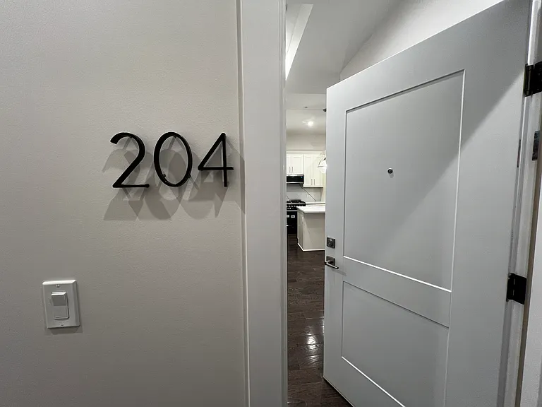 4819 Main St #204 — Photo 18